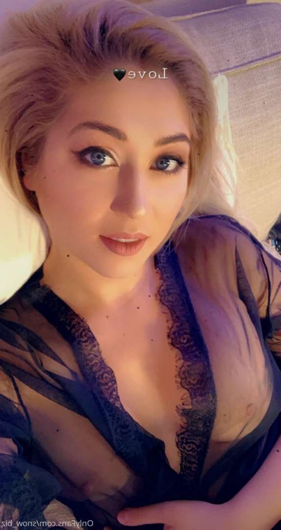 Snow [ snow_biz ] Onlyfans leaked photo 7194337 on Hotleaks.tv