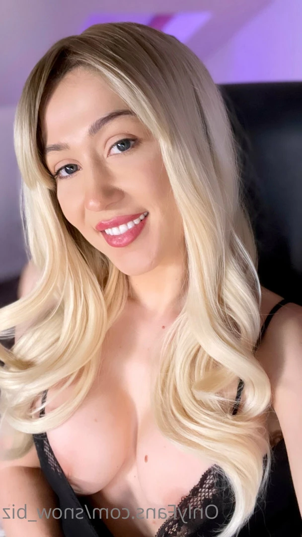 Snow [ snow_biz ] Onlyfans leaked photo 7194757 on Hotleaks.tv