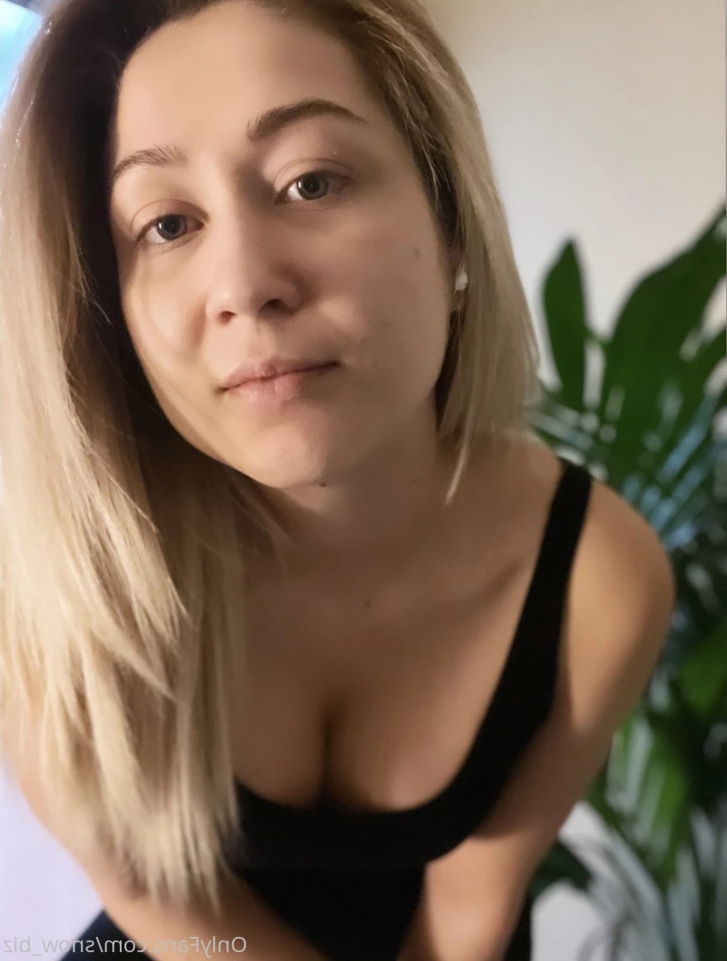 Snow [ snow_biz ] Onlyfans leaked photo 7194895 on Hotleaks.tv