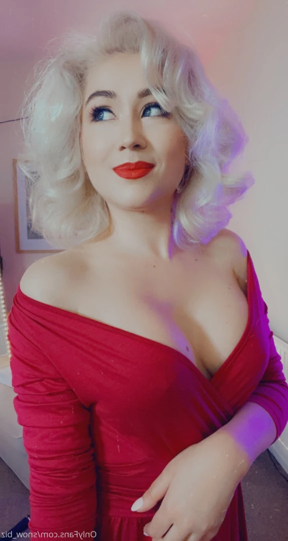 Snow [ snow_biz ] Onlyfans leaked photo 7196124 on Hotleaks.tv