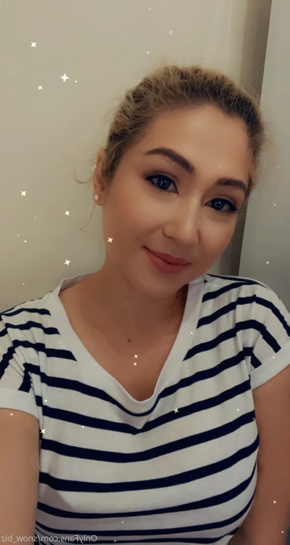 Snow [ snow_biz ] Onlyfans leaked photo 7196490 on Hotleaks.tv