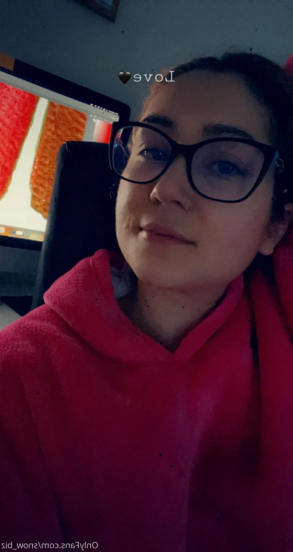 Snow [ snow_biz ] Onlyfans leaked photo 7197015 on Hotleaks.tv