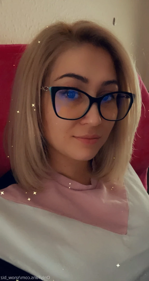 Snow [ snow_biz ] Onlyfans leaked photo 7197072 on Hotleaks.tv