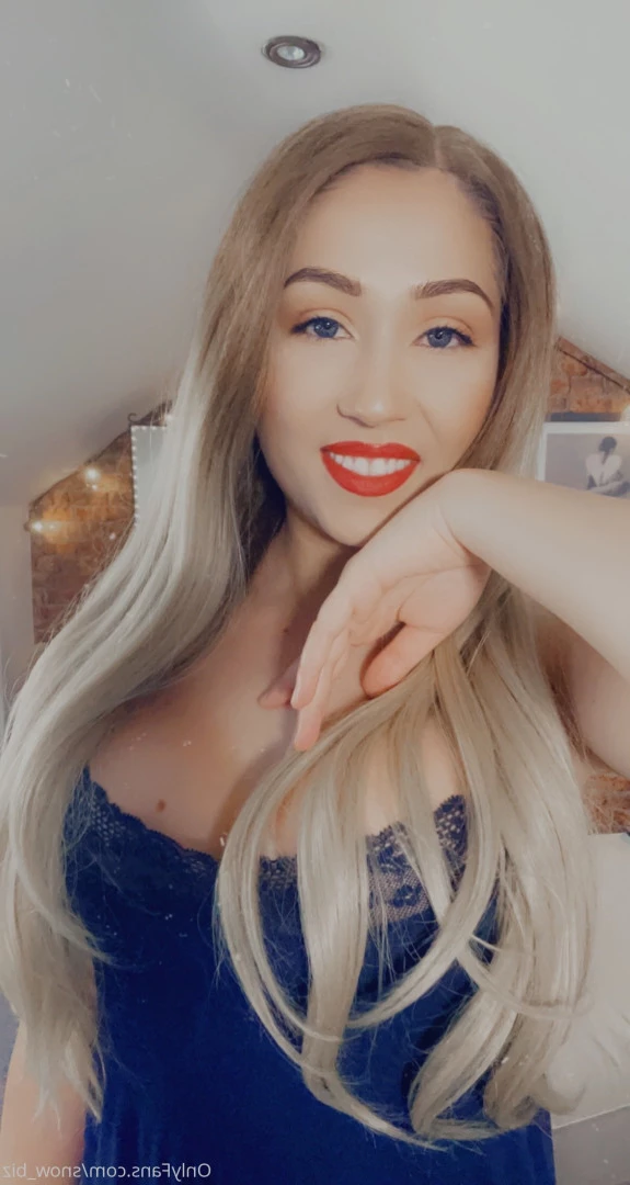 Snow [ snow_biz ] Onlyfans leaked photo 7197209 on Hotleaks.tv