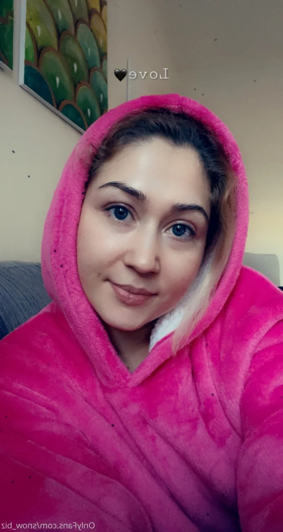 Snow [ snow_biz ] Onlyfans leaked photo 7197314 on Hotleaks.tv