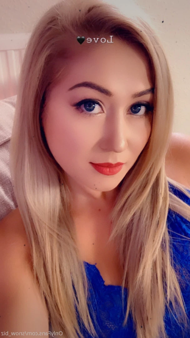 Snow [ snow_biz ] Onlyfans leaked photo 7199613 on Hotleaks.tv