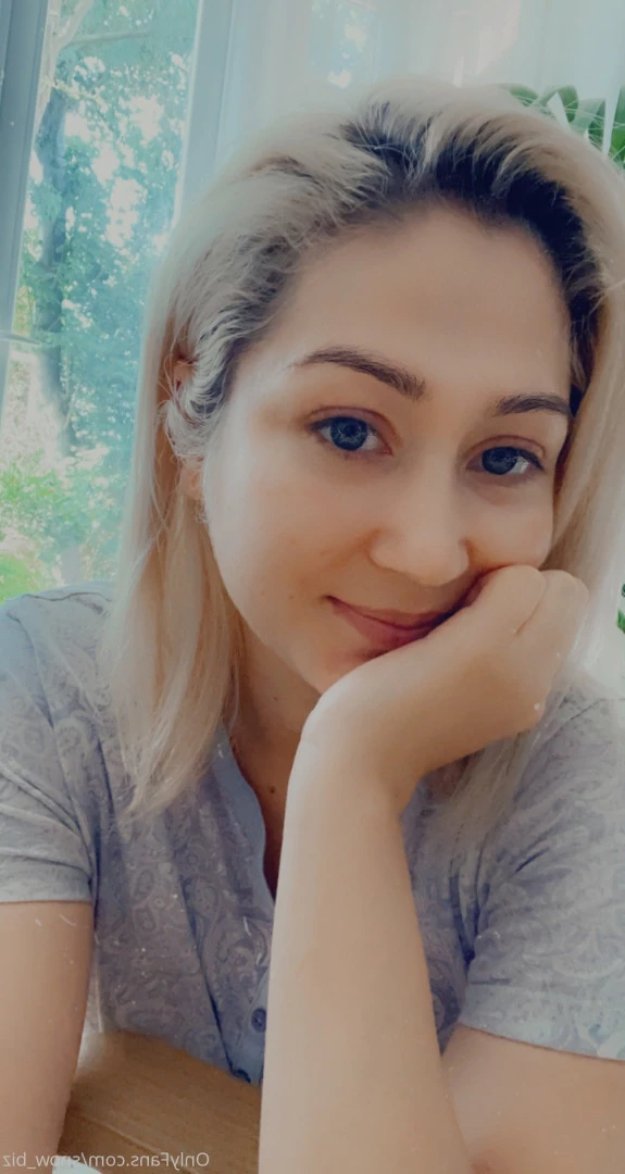 Snow [ snow_biz ] Onlyfans leaked photo 7199861 on Hotleaks.tv