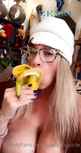 Soda popsicle [ sodapopsicle ] Onlyfans leaked video 6888315 on Hotleaks.tv