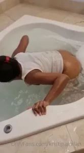 1607095
