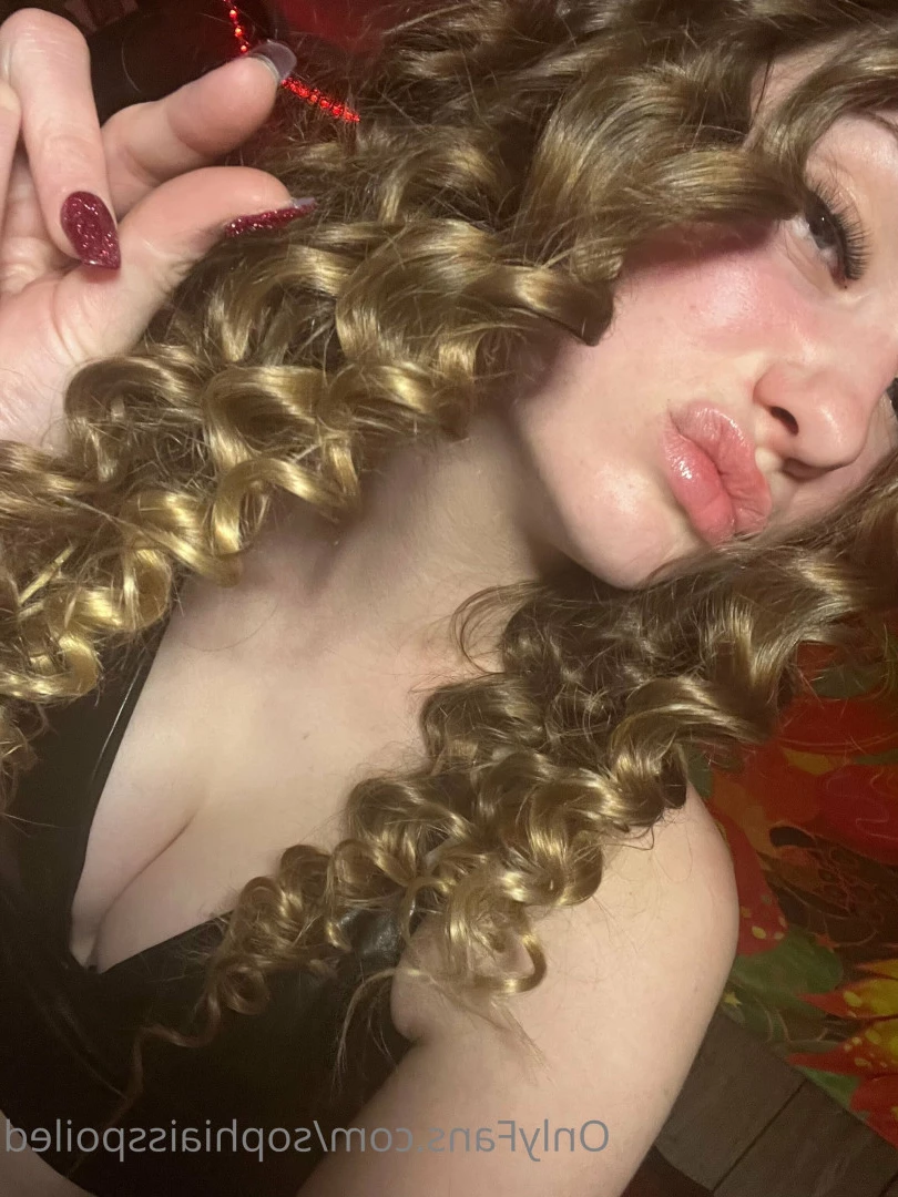 Miss Sophia Nyx 💰 [ sophiaisspoiled ] Onlyfans leaked photo 7078917 on Hotleaks.tv