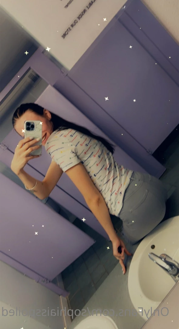 Miss Sophia Nyx 💰 [ sophiaisspoiled ] Onlyfans leaked photo 7079338 on Hotleaks.tv