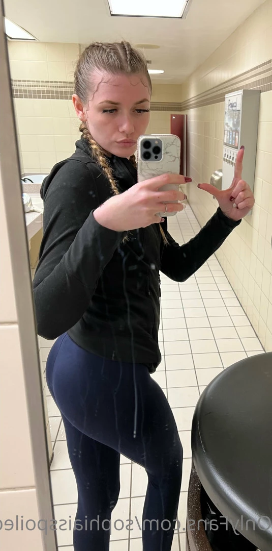 Miss Sophia Nyx 💰 [ sophiaisspoiled ] Onlyfans leaked photo 7079554 on Hotleaks.tv