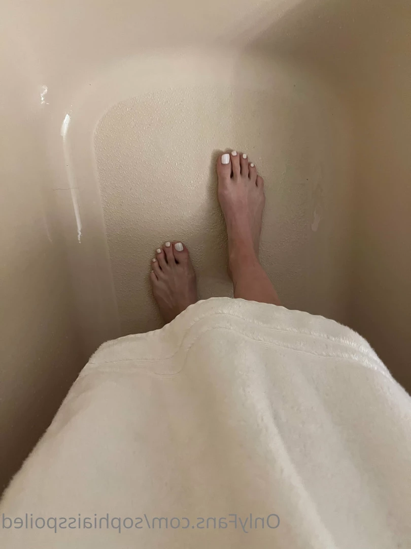 Miss Sophia Nyx 💰 [ sophiaisspoiled ] Onlyfans leaked photo 7088940 on Hotleaks.tv