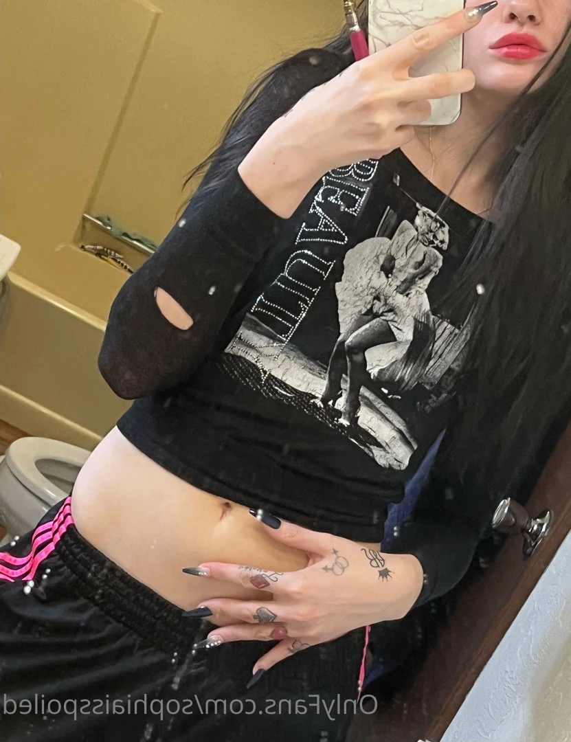 Miss Sophia Nyx 💰 [ sophiaisspoiled ] Onlyfans leaked photo 7092357 on Hotleaks.tv