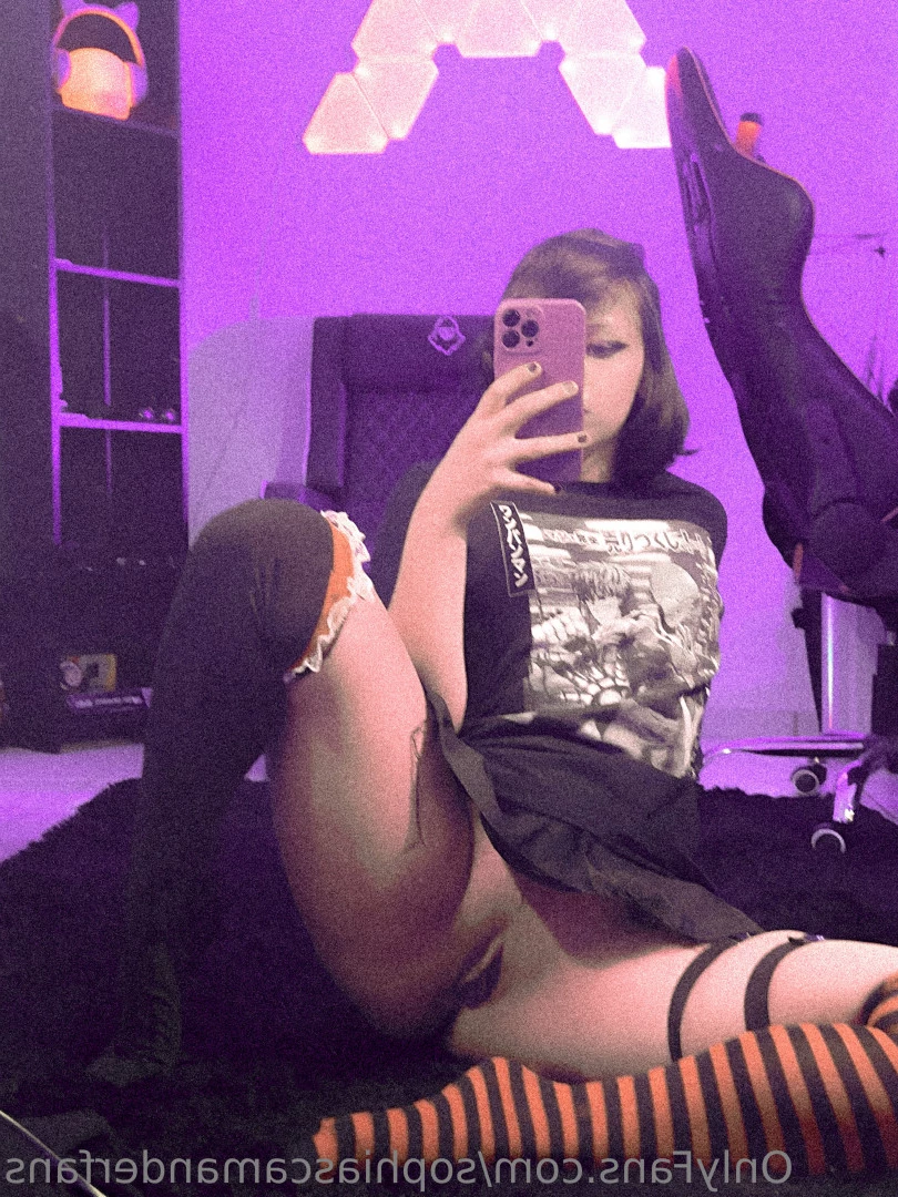 sophiascamander [ sophiascamanderfans ] Onlyfans leaked photo 10495805 on Hotleaks.tv