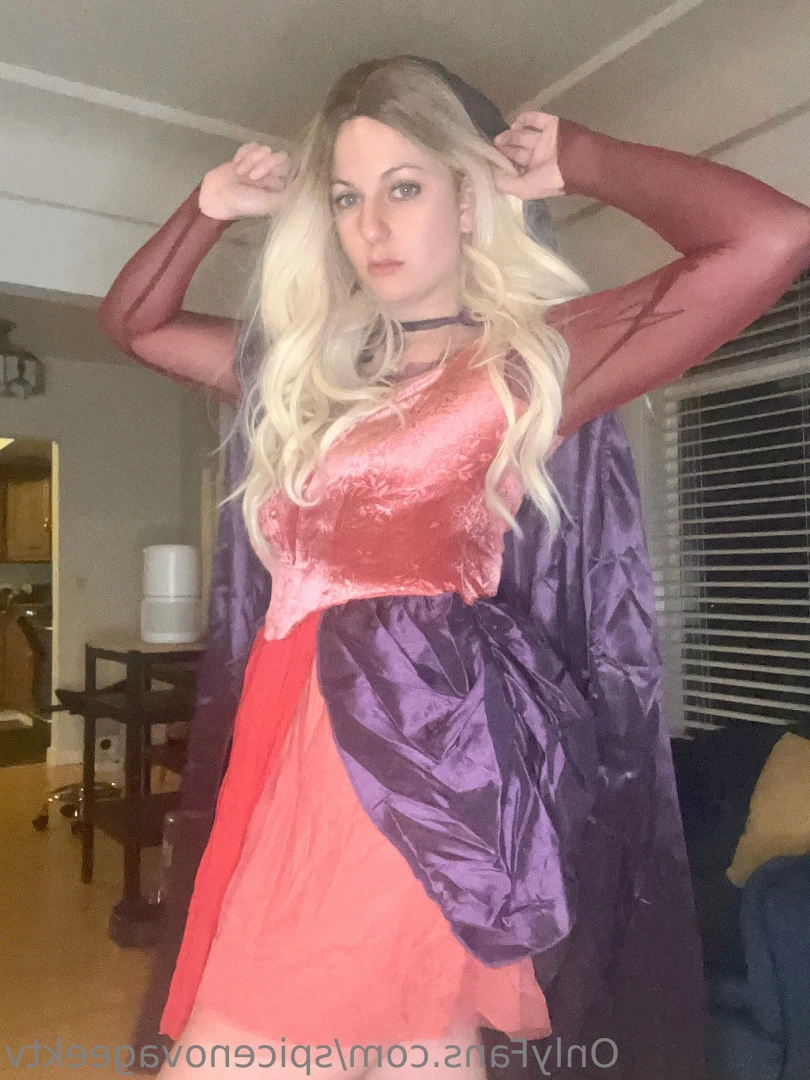 SpiceNova [ spicenovageektv ] Onlyfans leaked photo 6926066 on Hotleaks.tv