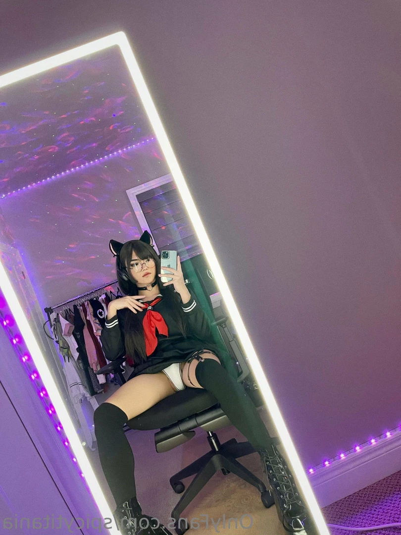 Erika [ spicytitania ] Onlyfans leaked photo 10483555 on Hotleaks.tv