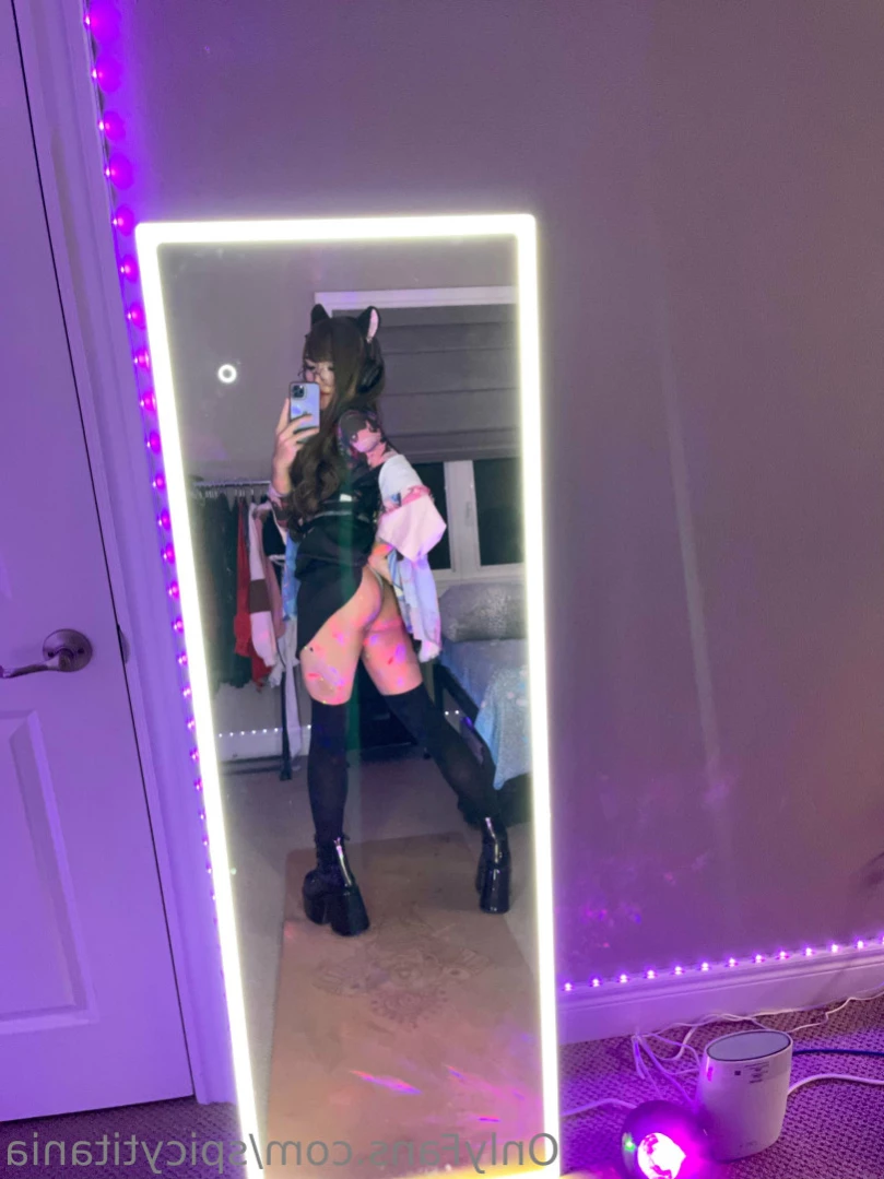 Erika [ spicytitania ] Onlyfans leaked photo 12538947 on Hotleaks.tv