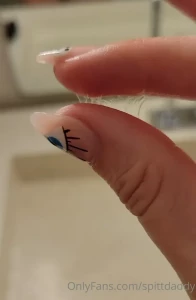 6870195