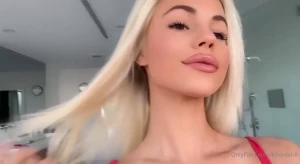 1606612