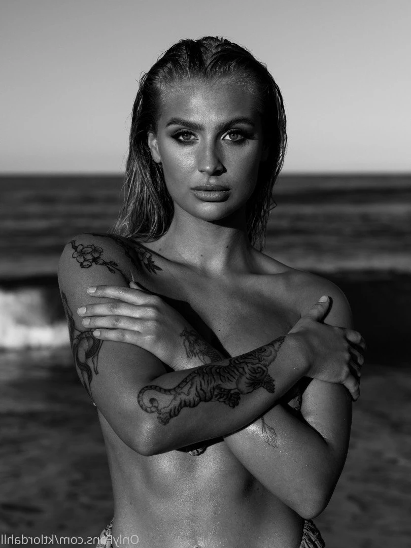 KT [ ktlordahll ] Onlyfans leaked photo 649380 on Hotleaks.tv