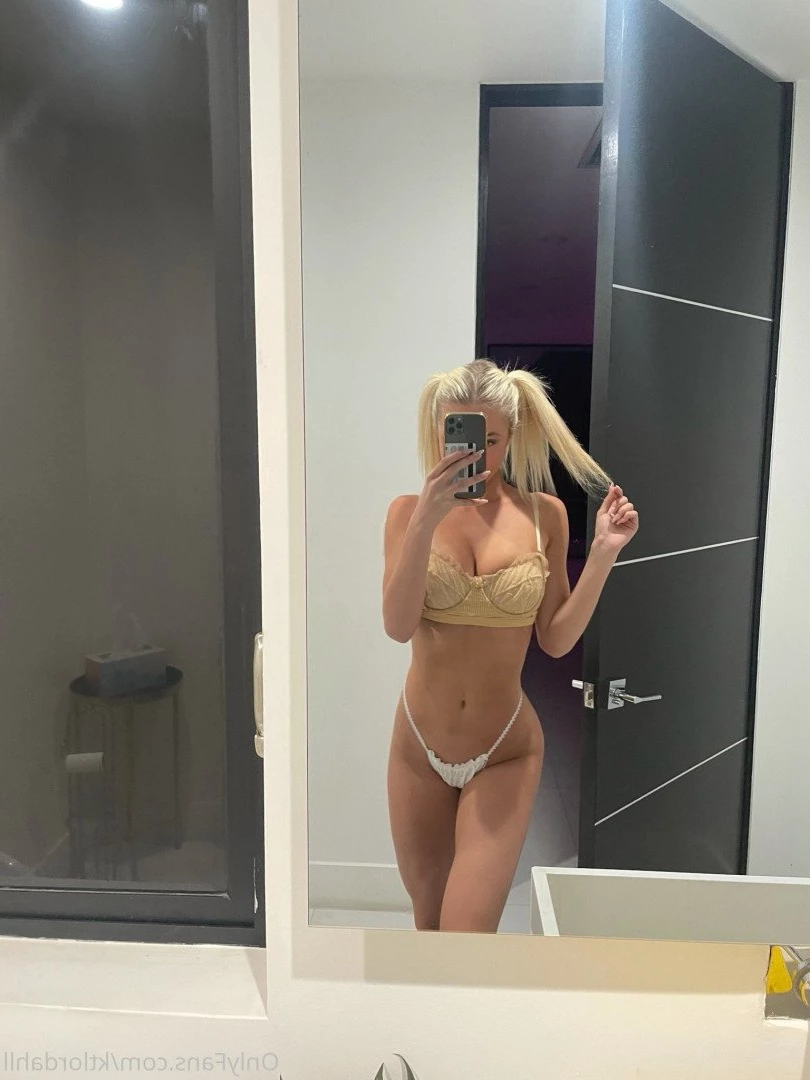 KT [ ktlordahll ] Onlyfans leaked photo 649408 on Hotleaks.tv