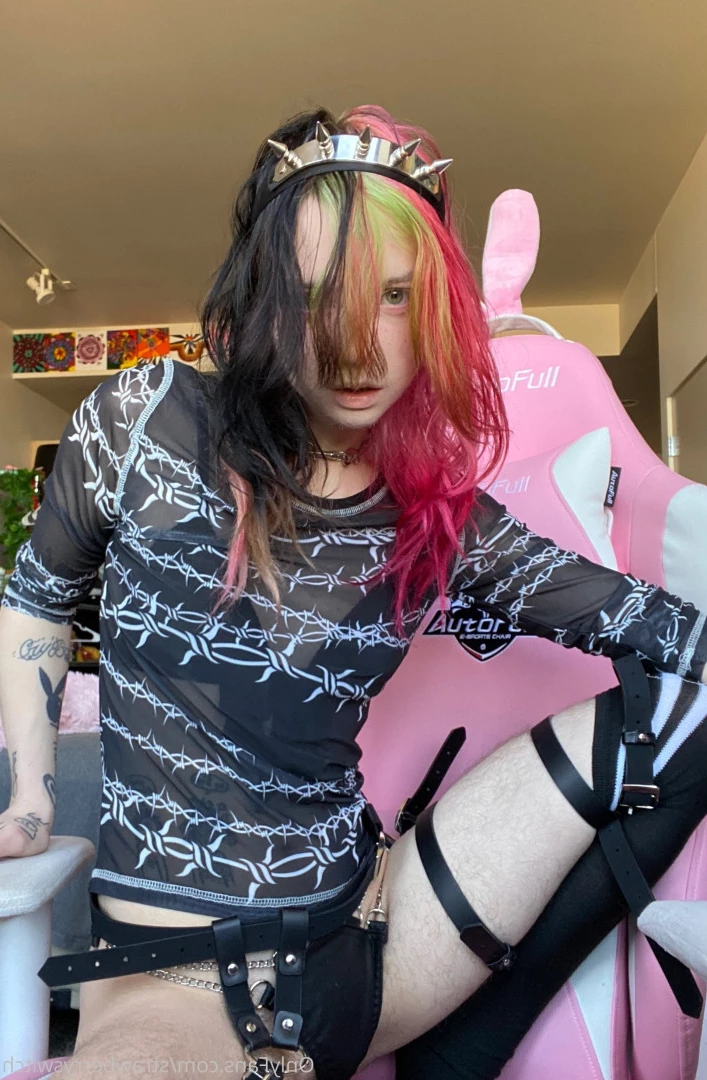 Alex [ strawberryswitch ] Onlyfans leaked photo 6634430 on Hotleaks.tv