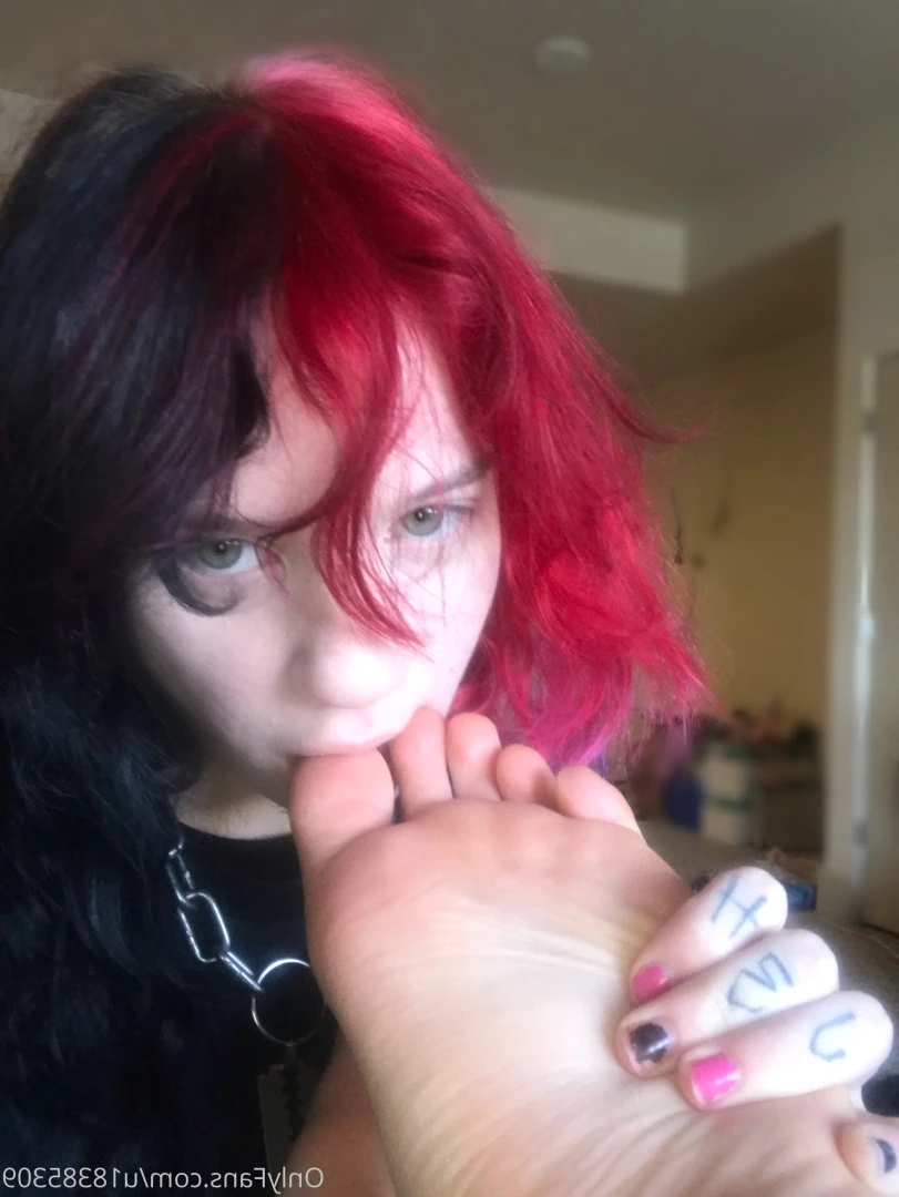 Alex [ strawberryswitch ] Onlyfans leaked photo 6636799 on Hotleaks.tv