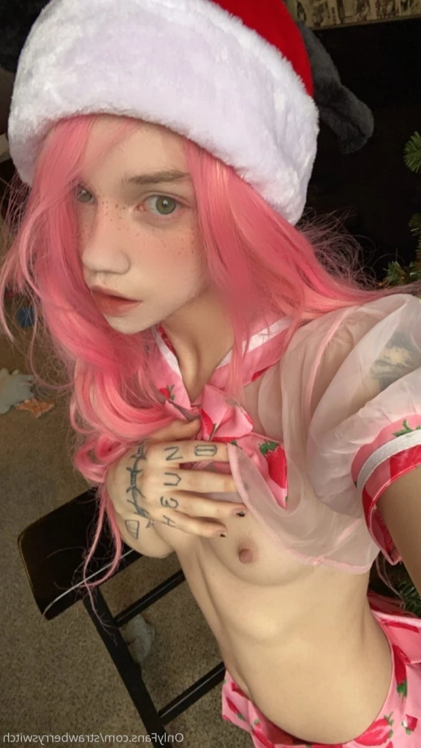 Alex [ strawberryswitch ] Onlyfans leaked photo 6636842 on Hotleaks.tv