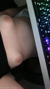 4632597
