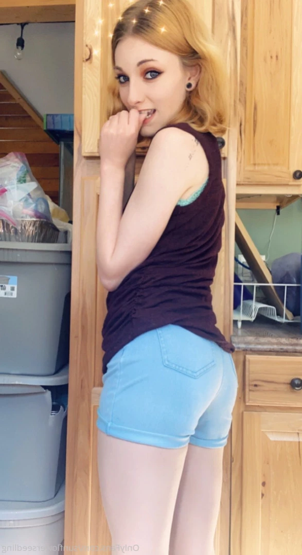 Aura Eden 🌸 [ sunflowerseedling ] Onlyfans leaked photo 13305250 on Hotleaks.tv