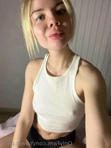 10431772