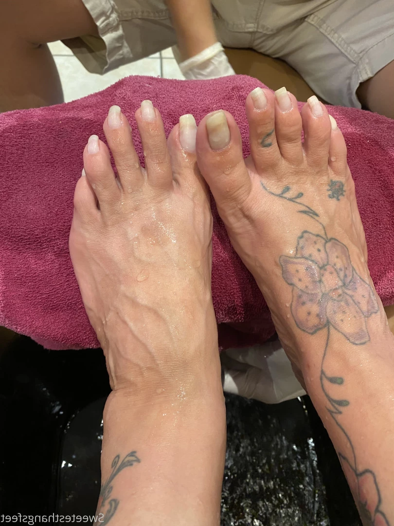 Goddess Rhonda [ sweetesthangsfeet ] Onlyfans leaked photo 7021446 on Hotleaks.tv