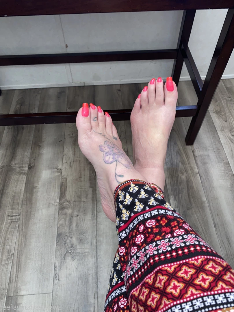 Goddess Rhonda [ sweetesthangsfeet ] Onlyfans leaked photo 7021983 on Hotleaks.tv