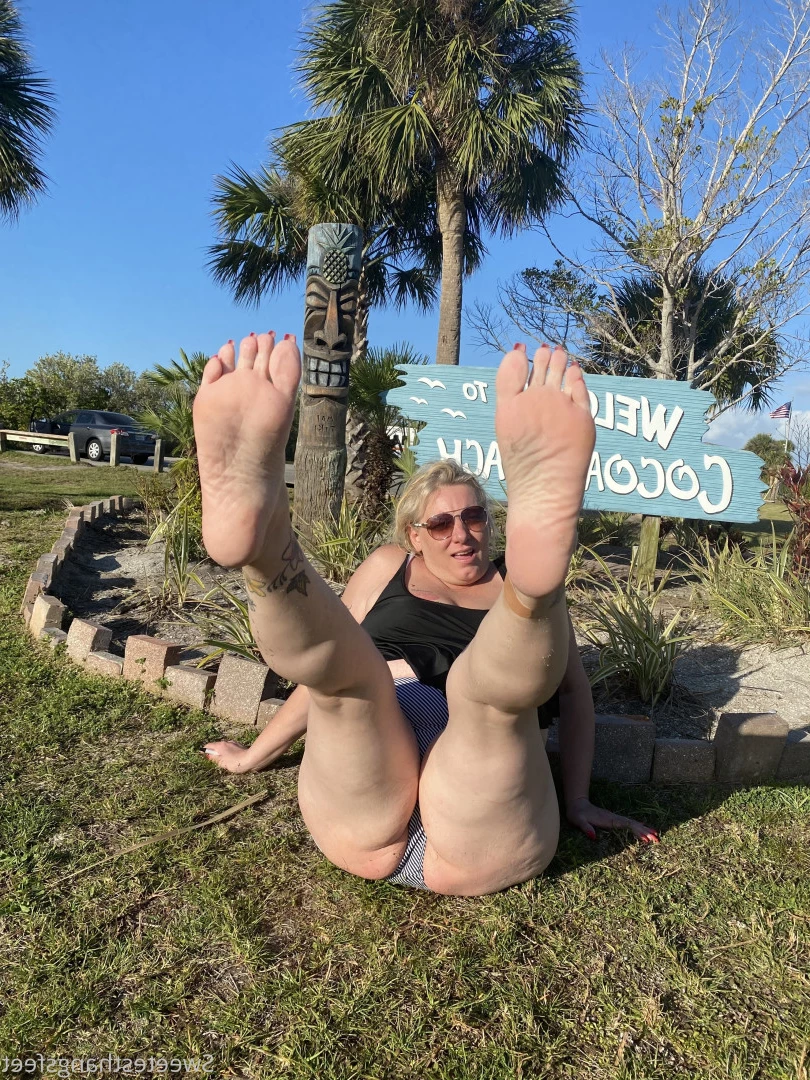 Goddess Rhonda [ sweetesthangsfeet ] Onlyfans leaked photo 7022604 on Hotleaks.tv