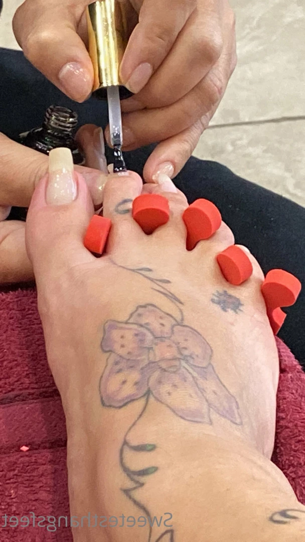 Goddess Rhonda [ sweetesthangsfeet ] Onlyfans leaked photo 7024184 on Hotleaks.tv