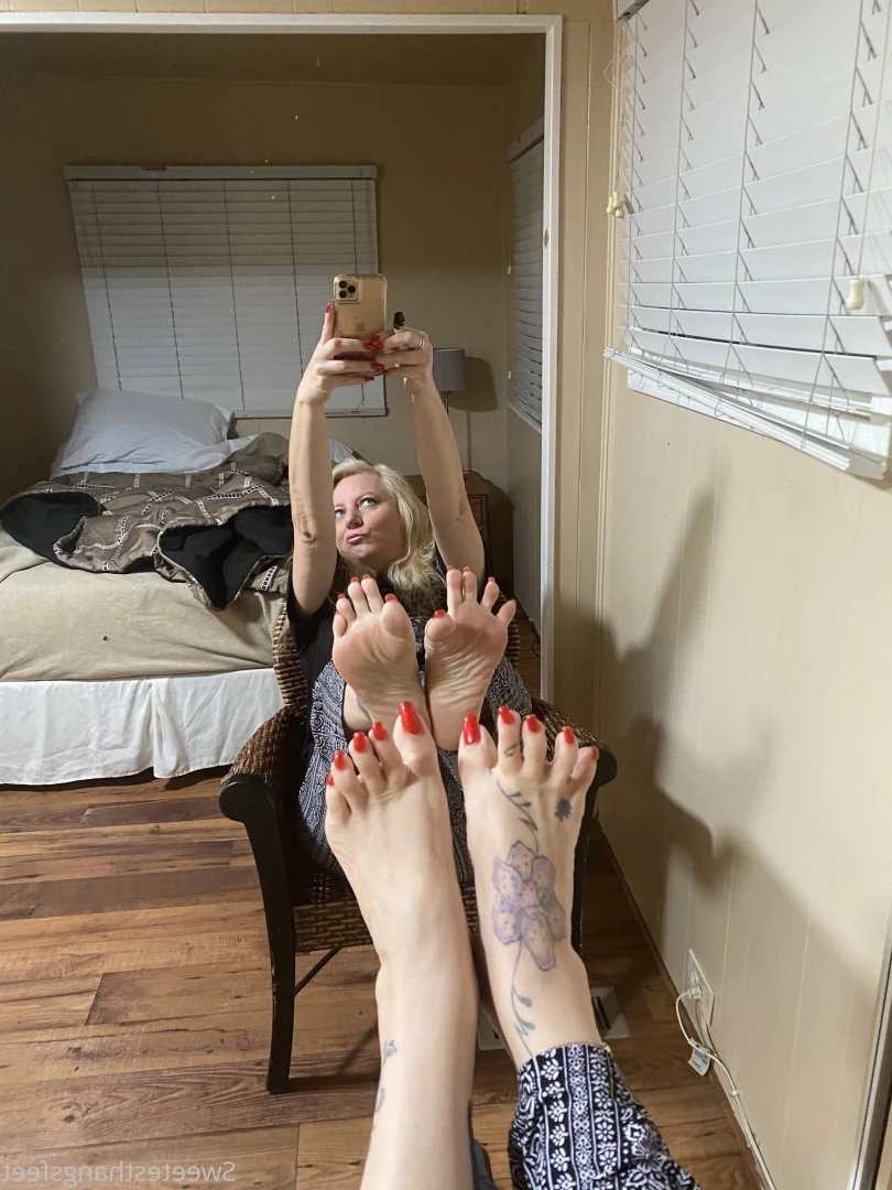 Goddess Rhonda [ sweetesthangsfeet ] Onlyfans leaked photo 7024627 on Hotleaks.tv