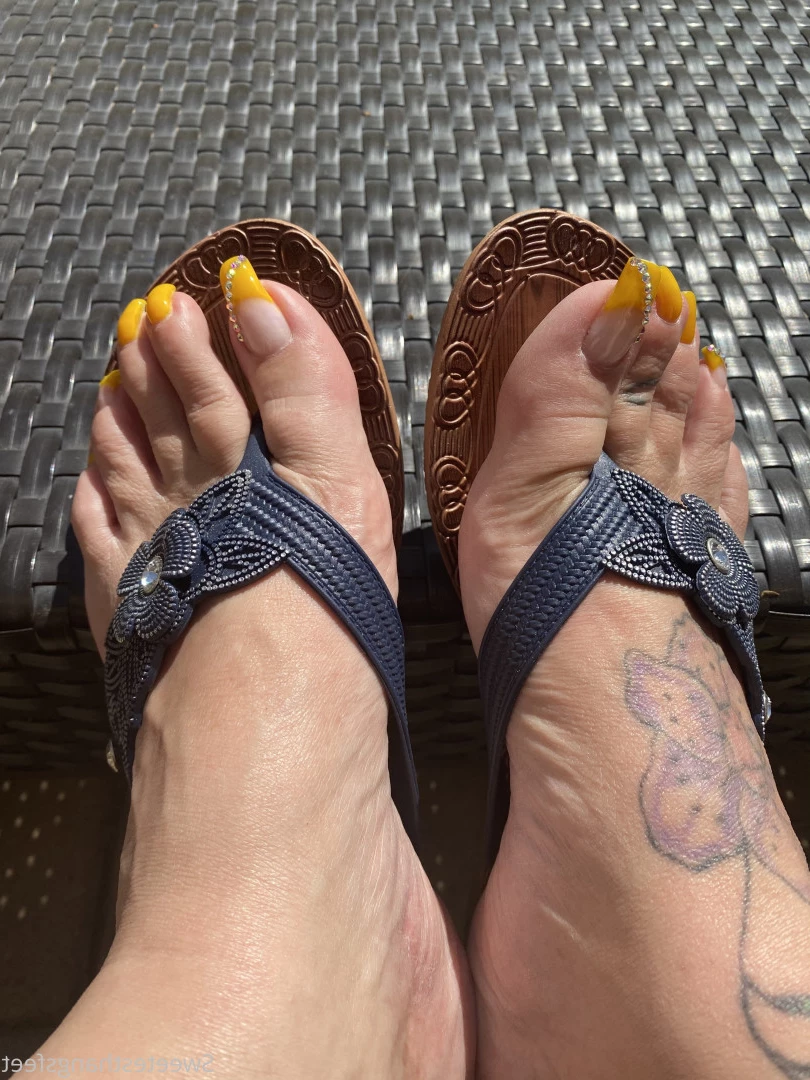 Goddess Rhonda [ sweetesthangsfeet ] Onlyfans leaked photo 7025286 on Hotleaks.tv