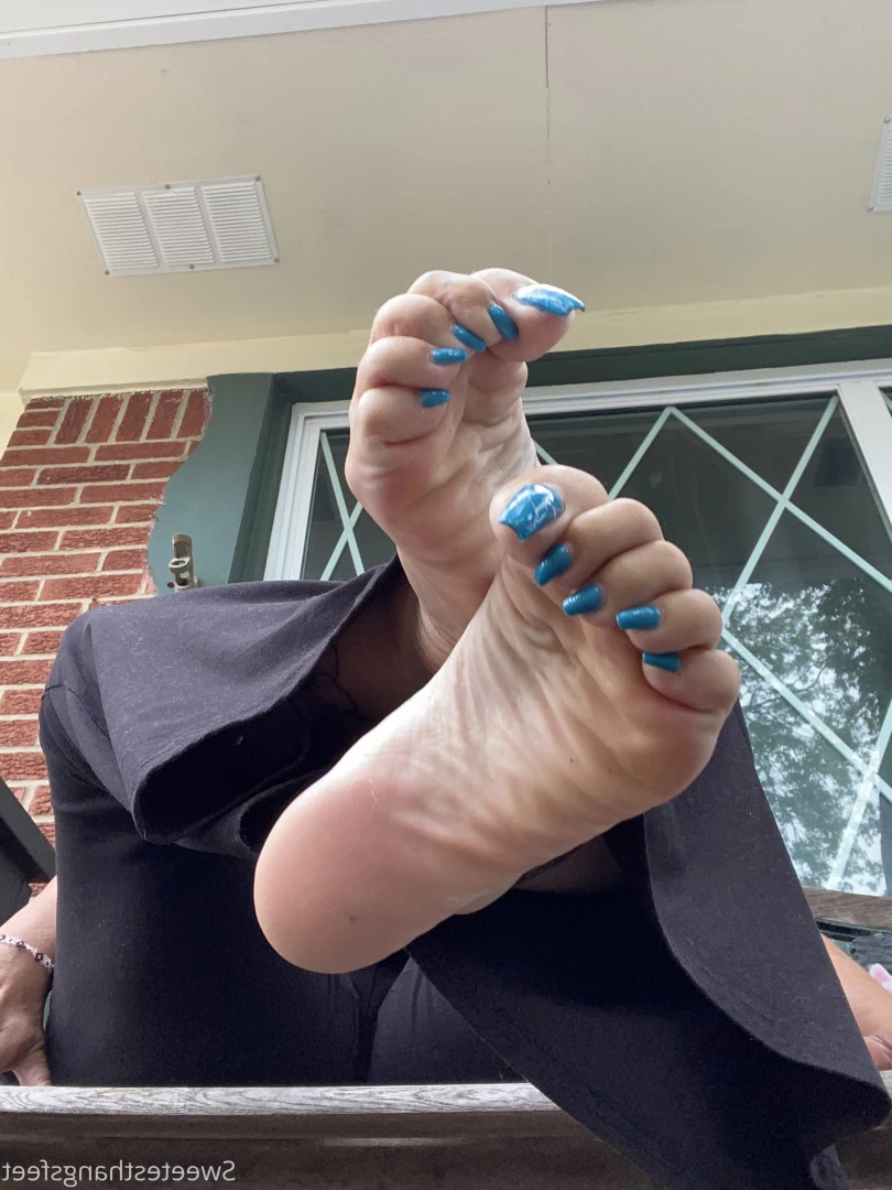 Goddess Rhonda [ sweetesthangsfeet ] Onlyfans leaked photo 7025374 on Hotleaks.tv