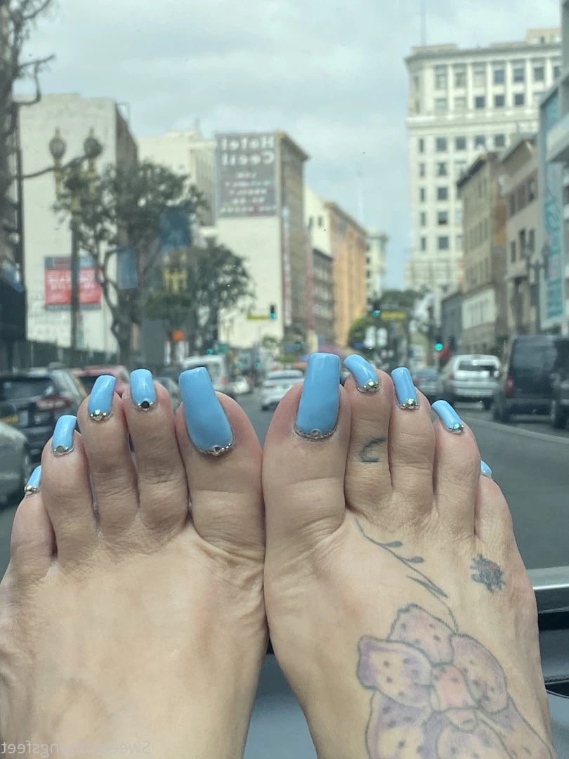 Goddess Rhonda [ sweetesthangsfeet ] Onlyfans leaked photo 7025978 on Hotleaks.tv