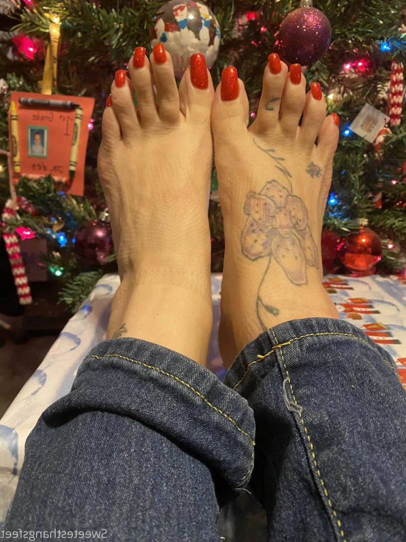 Goddess Rhonda [ sweetesthangsfeet ] Onlyfans leaked photo 7027640 on Hotleaks.tv