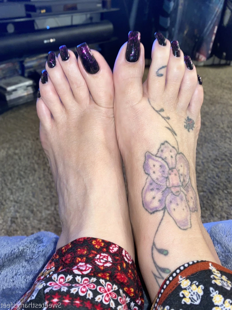 Goddess Rhonda [ sweetesthangsfeet ] Onlyfans leaked photo 7028243 on Hotleaks.tv