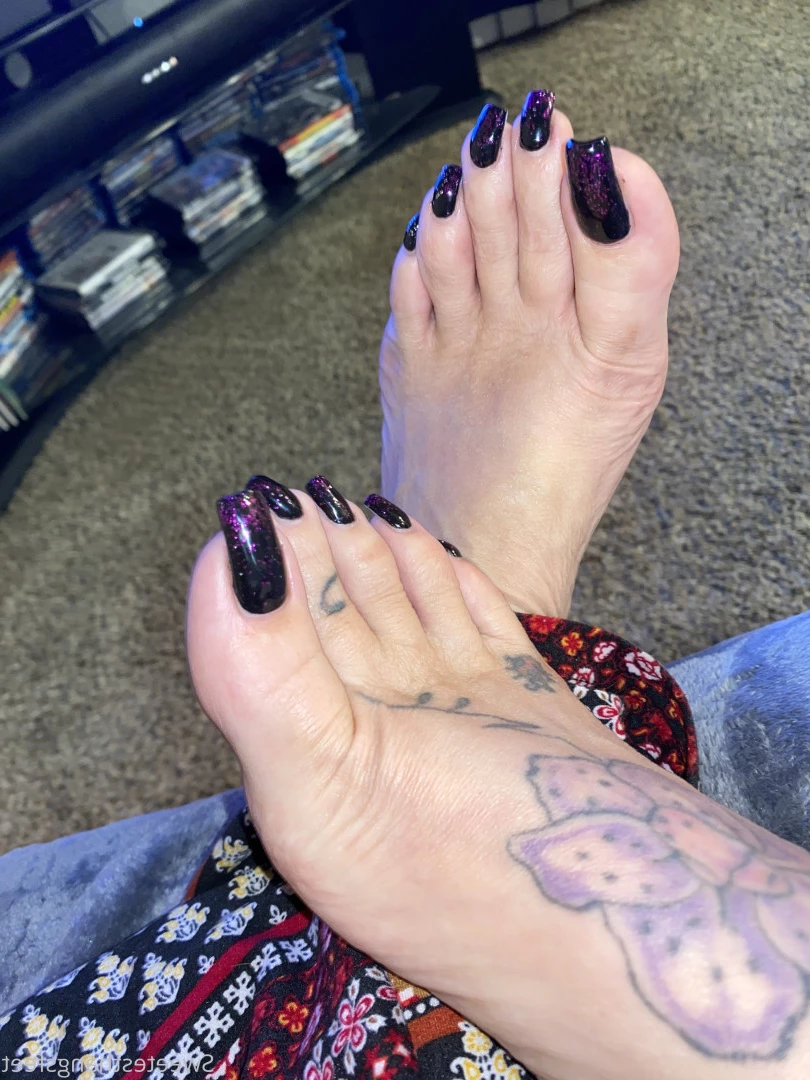 Goddess Rhonda [ sweetesthangsfeet ] Onlyfans leaked photo 7028788 on Hotleaks.tv