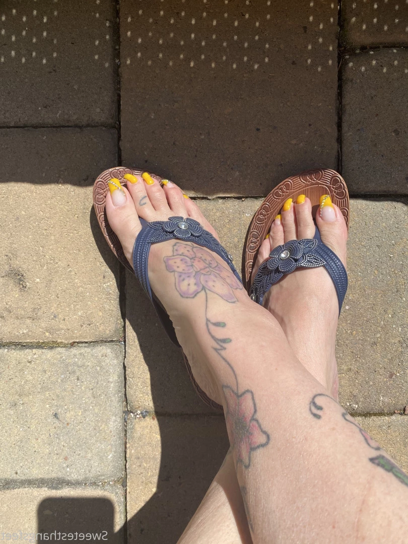 Goddess Rhonda [ sweetesthangsfeet ] Onlyfans leaked photo 7029496 on Hotleaks.tv