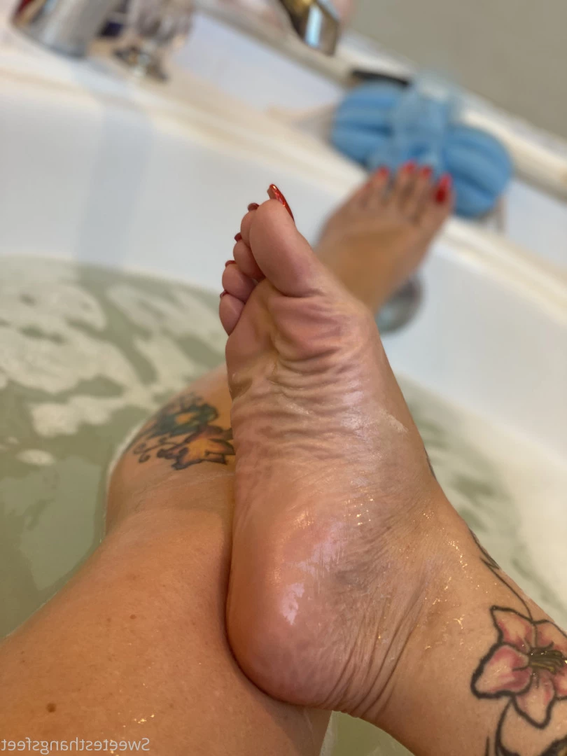 Goddess Rhonda [ sweetesthangsfeet ] Onlyfans leaked photo 7031763 on Hotleaks.tv