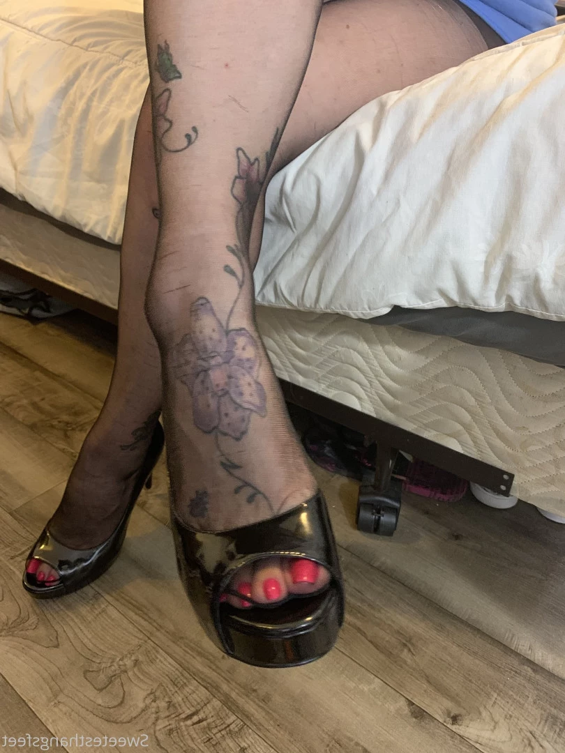Goddess Rhonda [ sweetesthangsfeet ] Onlyfans leaked photo 7031922 on Hotleaks.tv