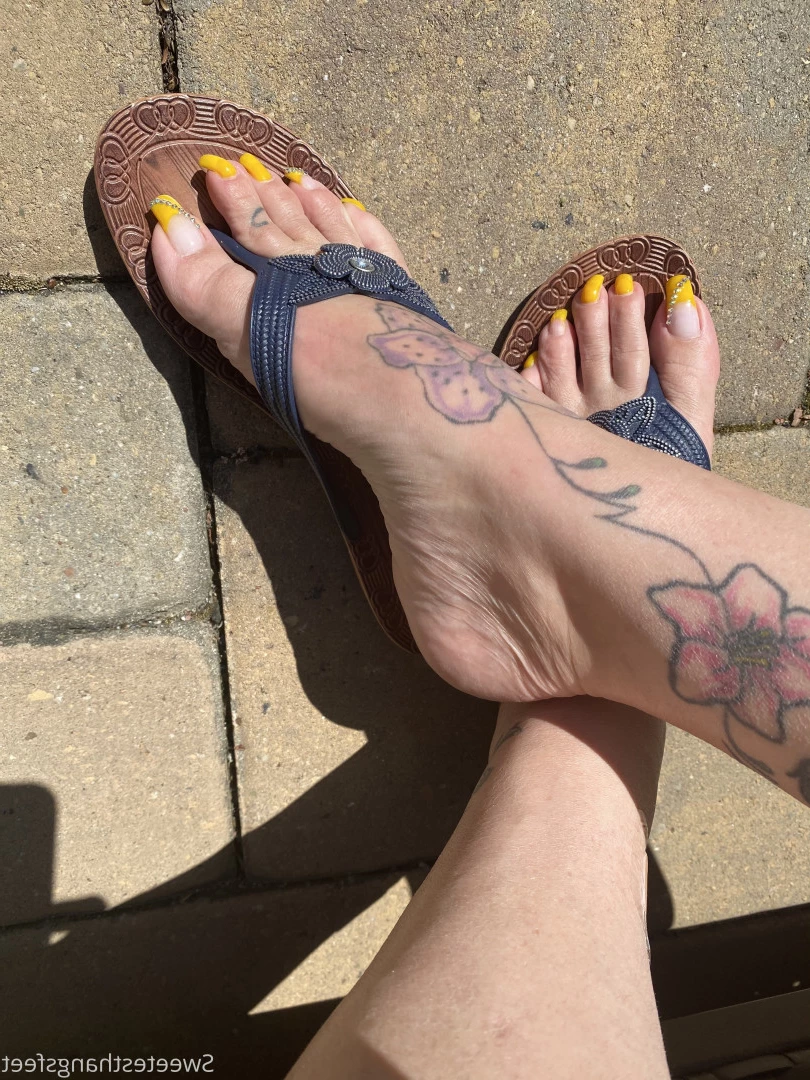 Goddess Rhonda [ sweetesthangsfeet ] Onlyfans leaked photo 7033534 on Hotleaks.tv