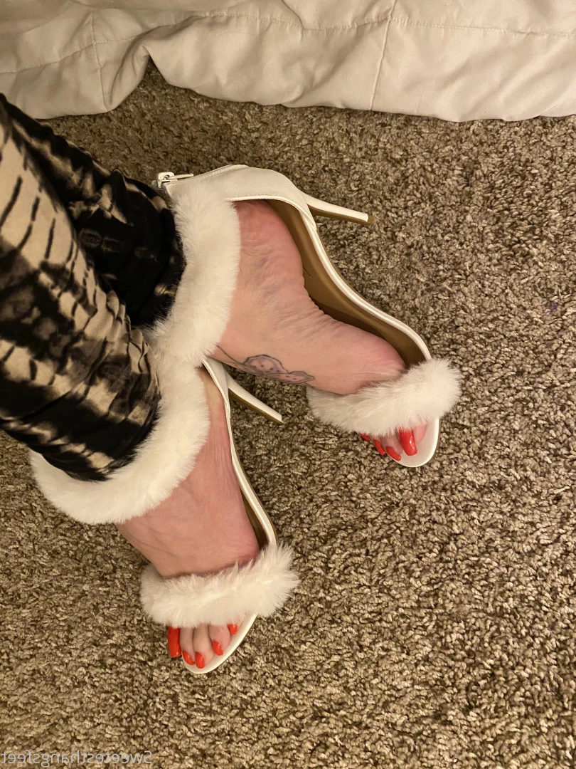 Goddess Rhonda [ sweetesthangsfeet ] Onlyfans leaked photo 7036241 on Hotleaks.tv