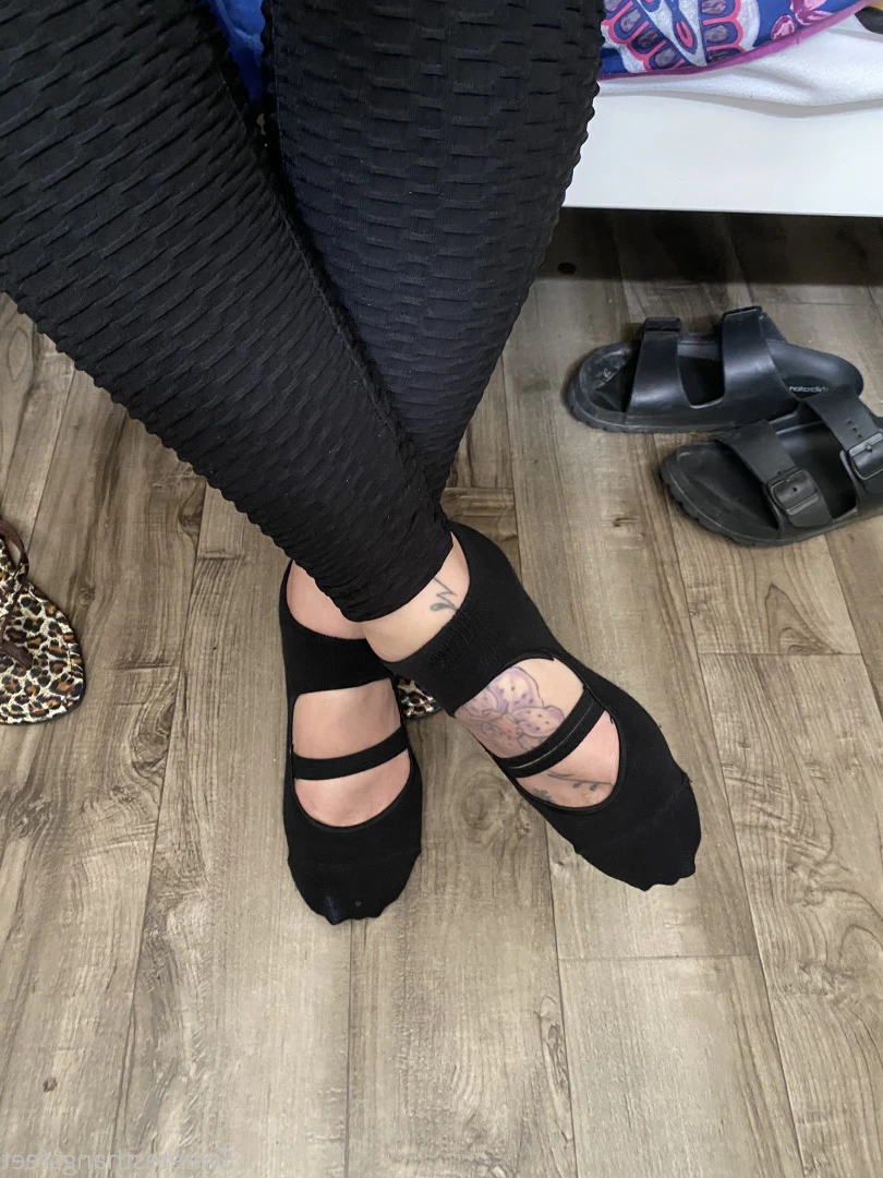 Goddess Rhonda [ sweetesthangsfeet ] Onlyfans leaked photo 7037971 on Hotleaks.tv