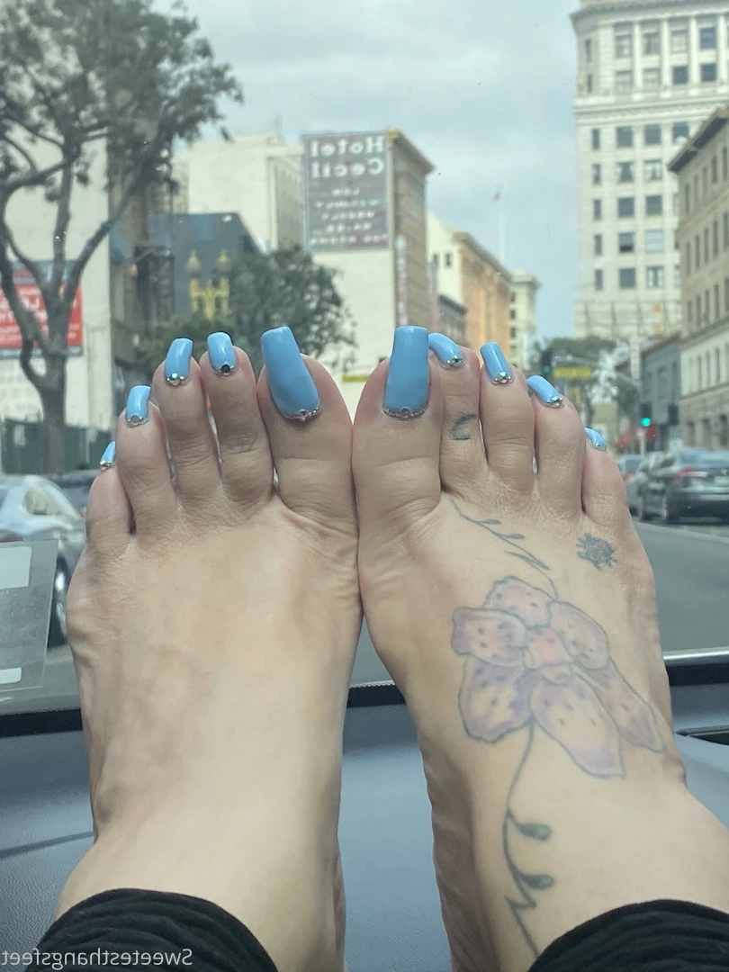 Goddess Rhonda [ sweetesthangsfeet ] Onlyfans leaked photo 7039904 on Hotleaks.tv